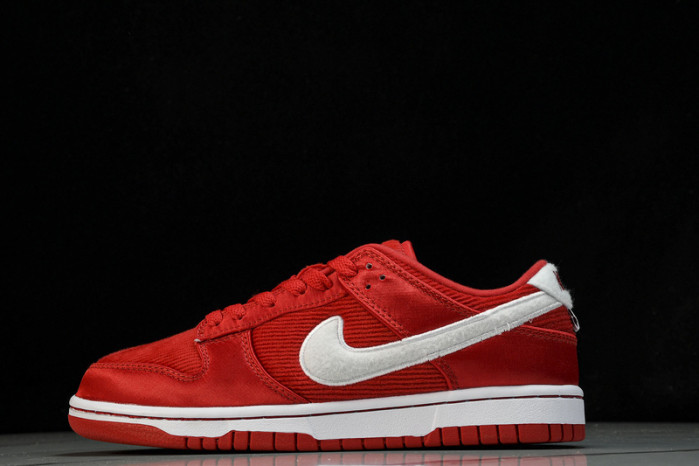 Nike Dunk Low GS “Valentine