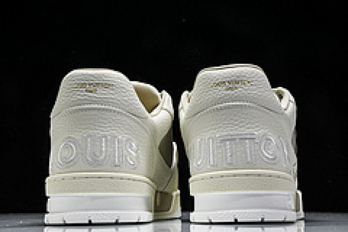 LV SNEAKER LOW FOR-LV100