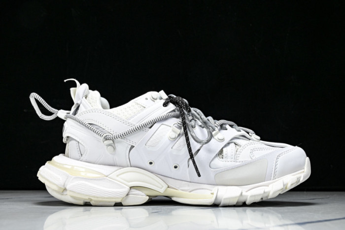 BLCG Track 800592 WTRHK 0310