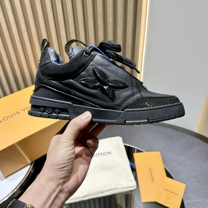 LV SNEAKER LOW FOR-LV240