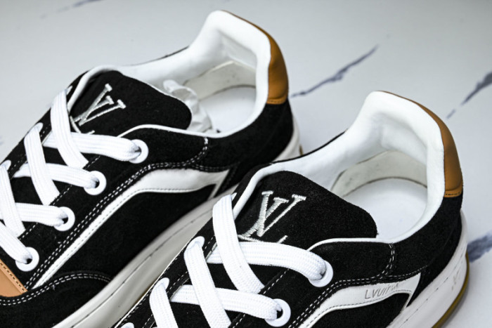 LV SNEAKER  FOR-LV402