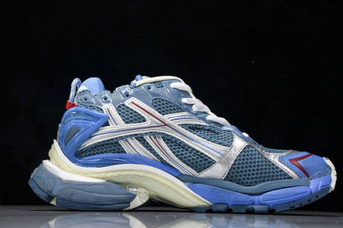 BLCG RUNNER  772767 WRNMT 4896