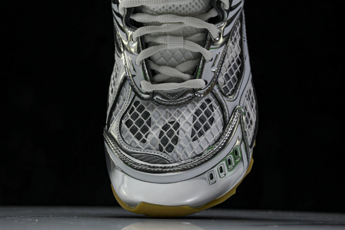 b0tt*ga Ven*ta orbit sneaker