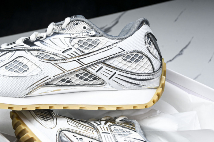 b0tt*ga Ven*ta orbit sneaker