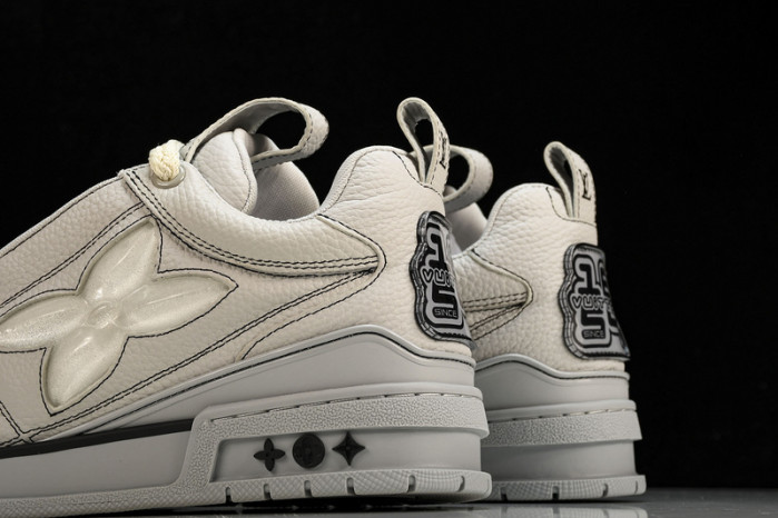 LV SNEAKER LOW  103017