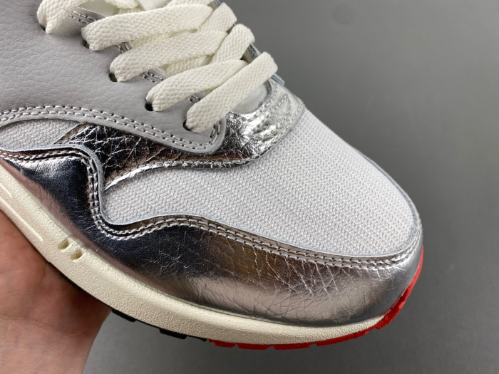 Nike Air Max 1 Premium SE HF7746-100