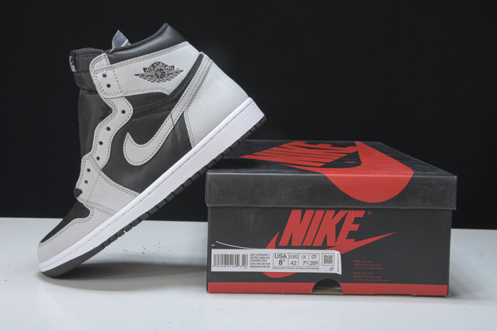 Air Jordan 1 Retro High Black White Light Smoke Grey 555088-035
