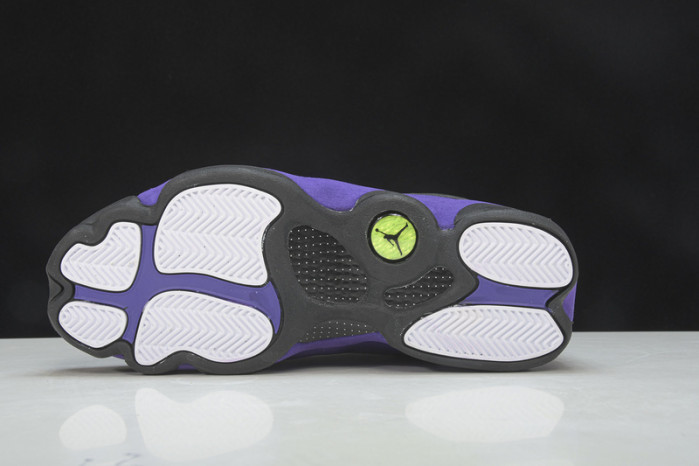 Air Jordan 13 Retro Court Purple  DJ5982-015