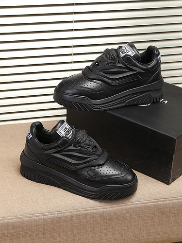 VERS SNEAKERS   112802