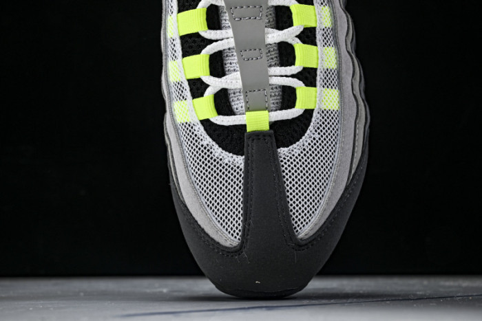 Nike Air Max 95 OG HM4740-001