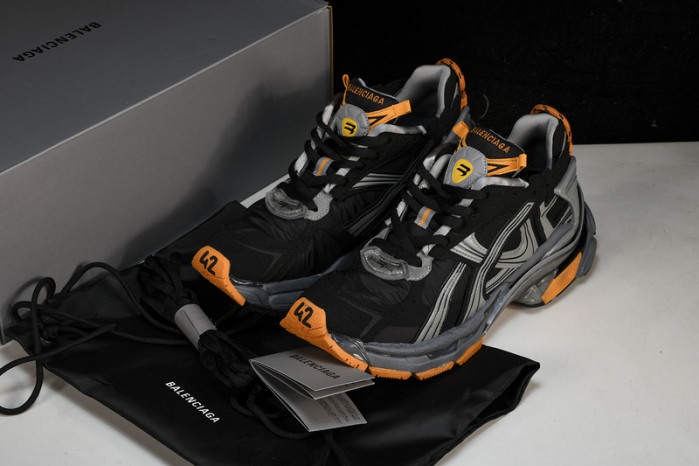 BLCG RUNNER   110308