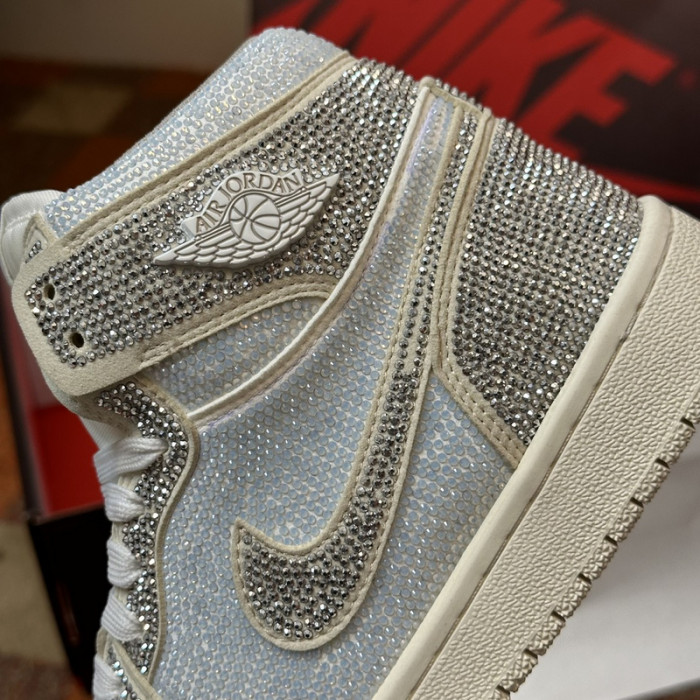 AIR JORDAN 1 RETRO  AJ-14