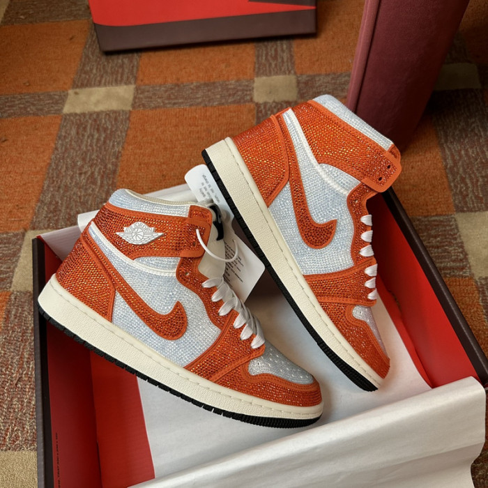 AIR JORDAN 1 RETRO  AJ-17