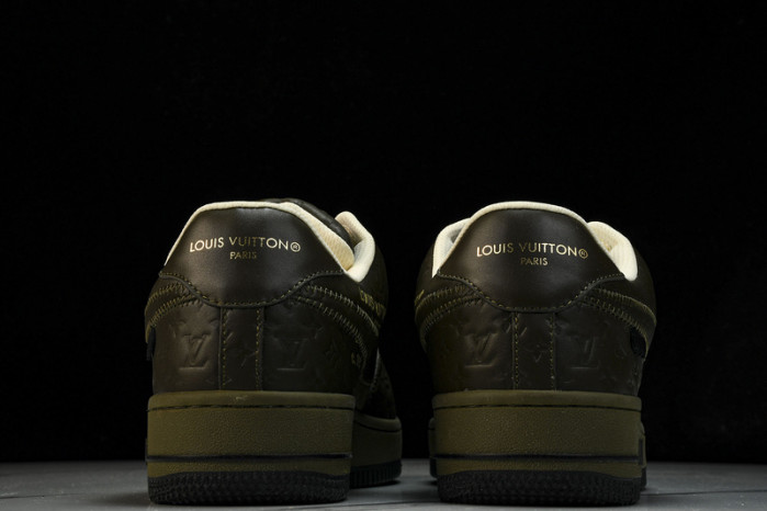 Nike Air Force 1 LV 022603