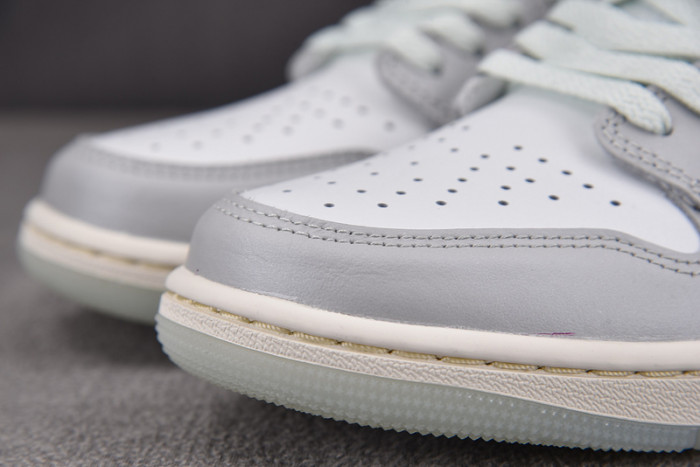 Air Jordan 1 Retro Low OG Year of the Snake (2025)  HF3144-100