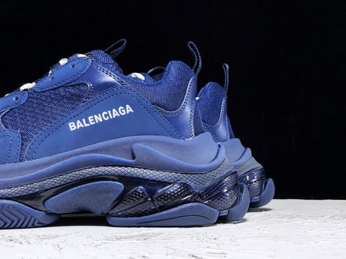 BLCG TRIPLE TRAINER NAVY 544351 W09O1 4107