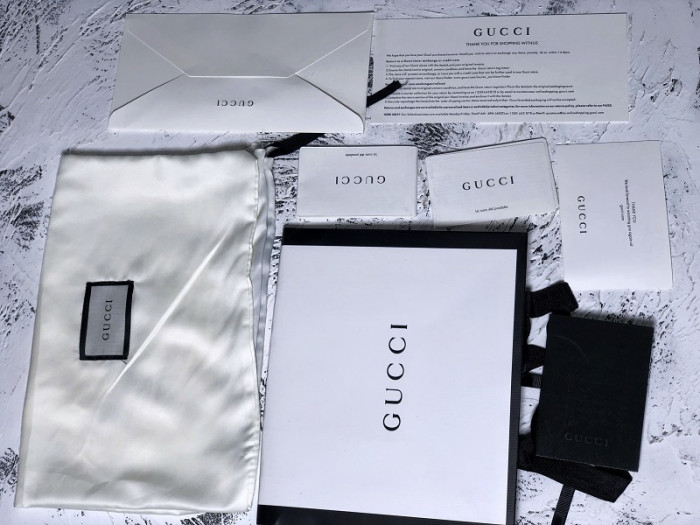 Gv*c trainer sneaker 523535 drw00 9022