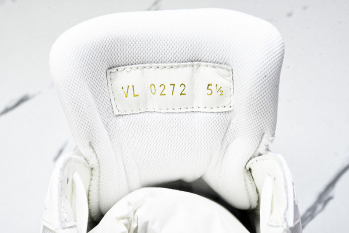 LV SNEAKER  FOR-LV255