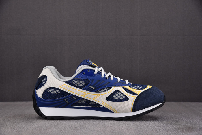 b0tt*ga Ven*ta orbit sneaker