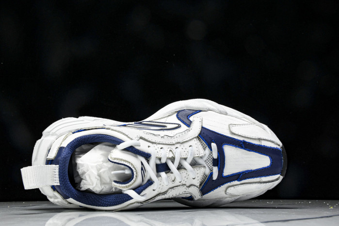 BLCG MONDAY  WDWTS4090