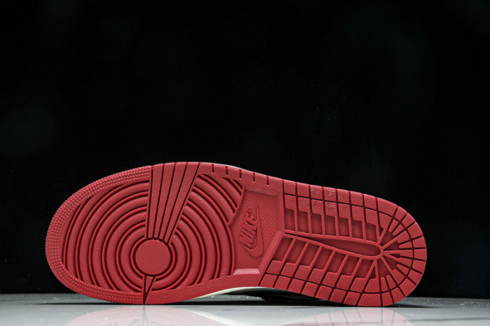 Air Jordan 1 High OG “Black Toe Reimagined”  DZ5485-106