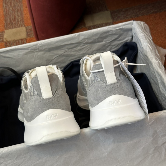 D10R B25 SNEAKER B25-09