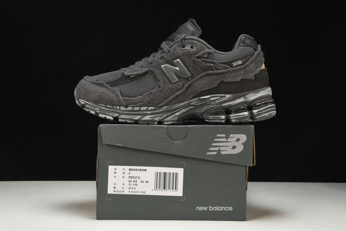 New Balance yeeshoes  M2002RDB