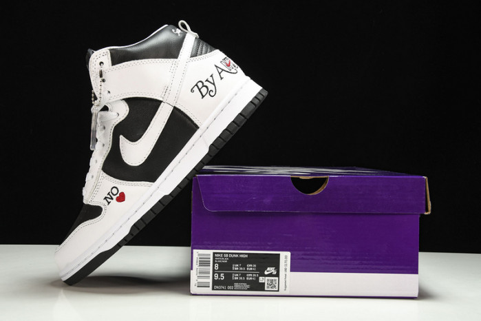 svp*me x nike sb dunk high qs “by any means”S*p  dn3741-002