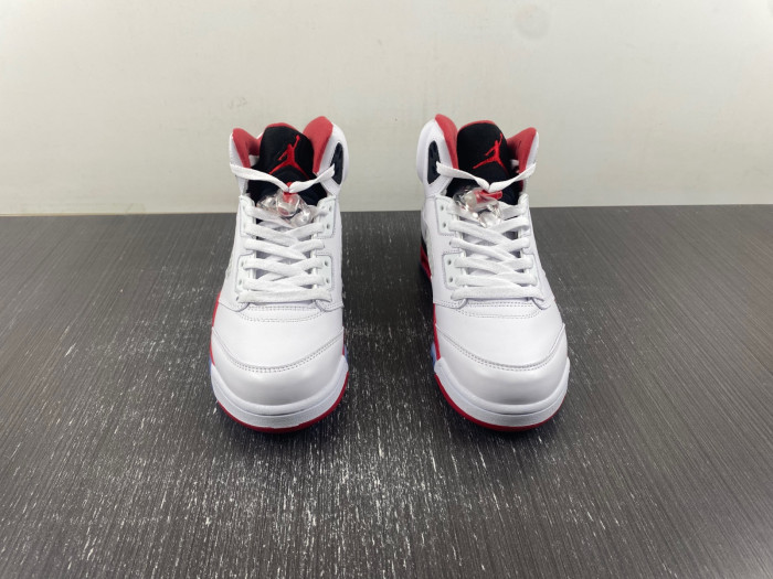 Air Jordan 5 “Fire Red”  136027-120