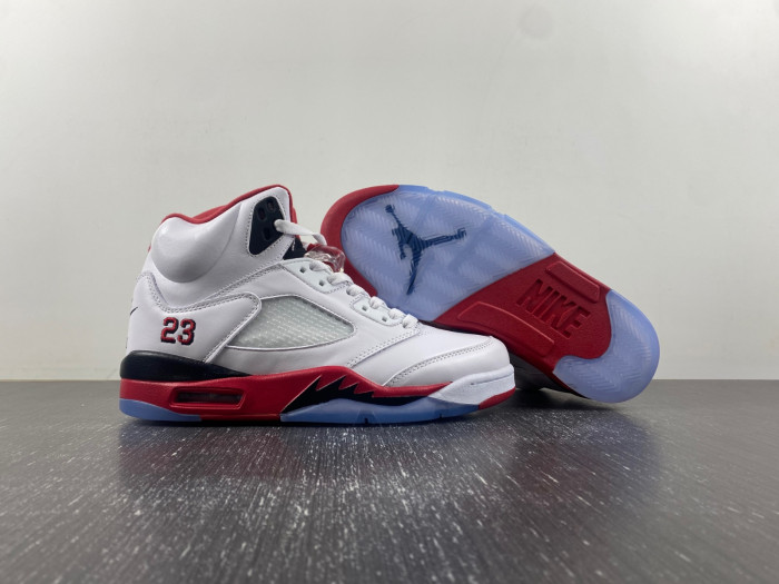 Air Jordan 5 “Fire Red”  136027-120