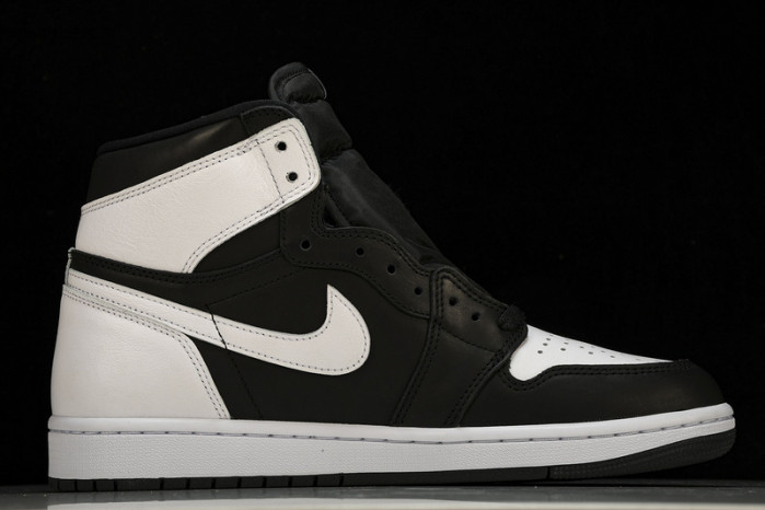 Air Jordan 1 High OG “Reverse Panda  DZ5485-010