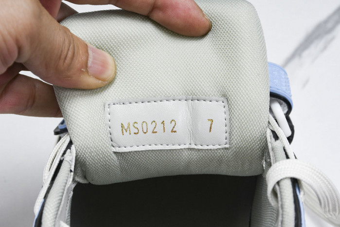 LV SNEAKER LOW FOR-LV49