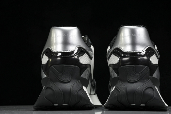 MQ Sprint Runner Sneakers