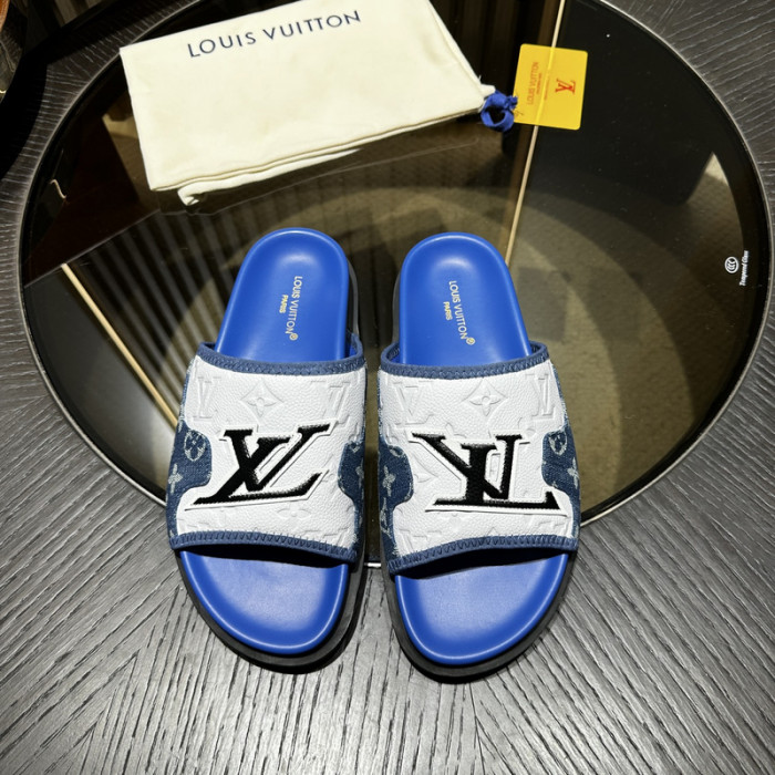 LV SLIPPERS