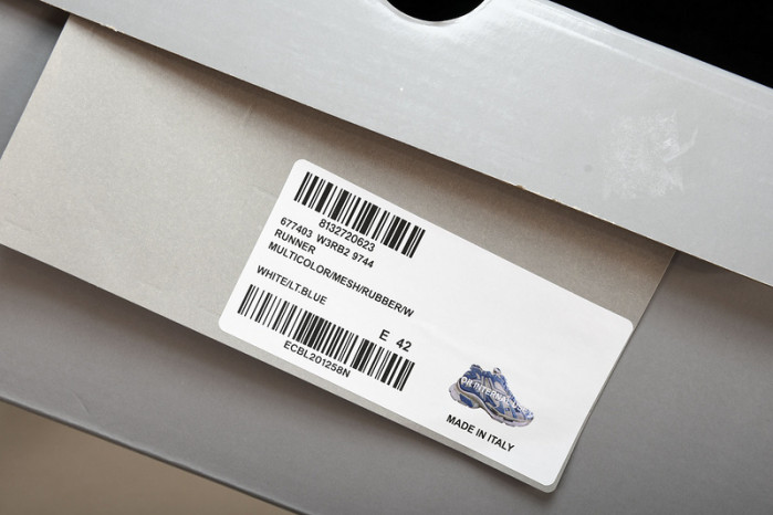 BLCG RUNNER   W3RB2-9744