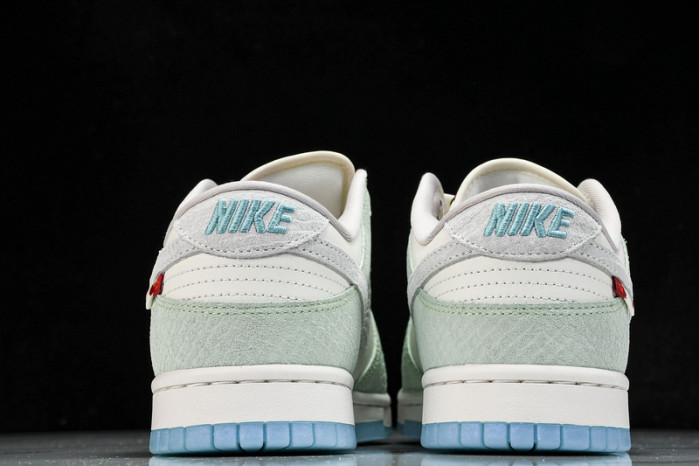 Nike Dunk Low  FZ5065-111