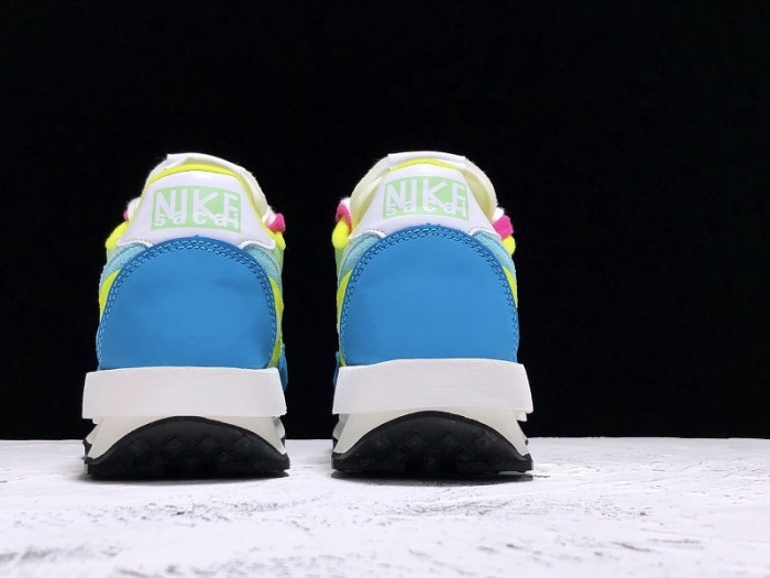 Sacai x Nike LVD Waffle Daybreak Running  BV0073-600