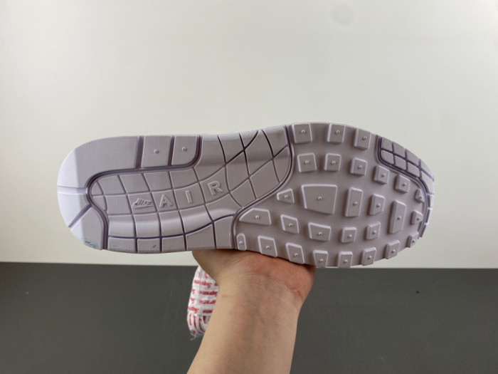 Svp*me x nike air max 1 