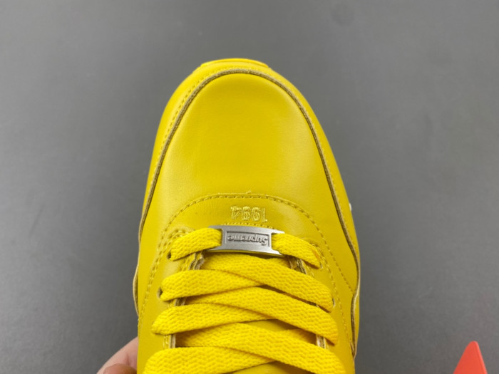 Svp*me x nike air max 1 