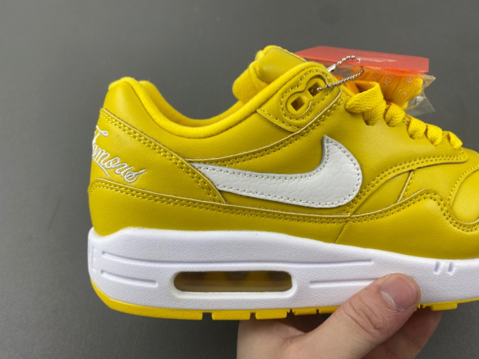 Svp*me x nike air max 1 