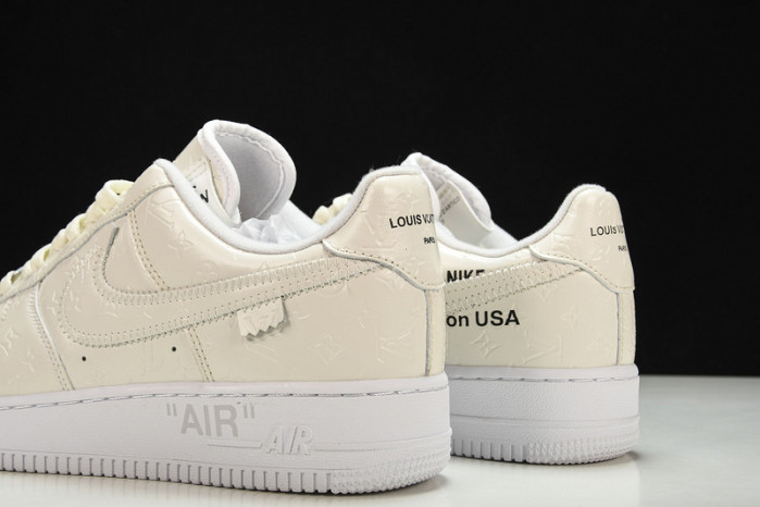 Nike Air Force 1 LV 3369-100