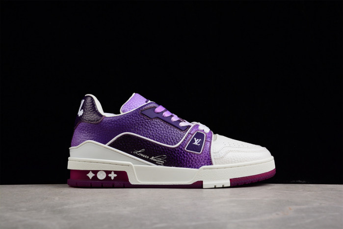 LV SNEAKER LOW YEE-017