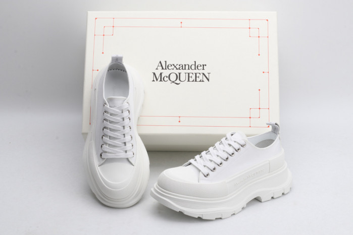 MQ Sneakers