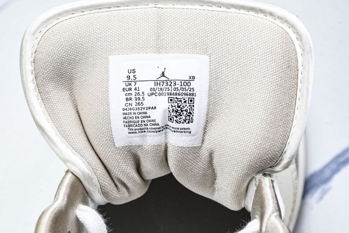 Air Jordan 1 Low  IH7323-100