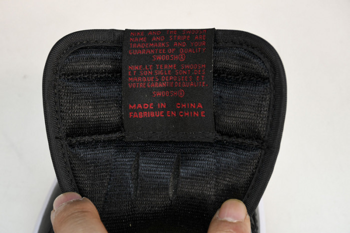 AIR JORDAN 1 Low Reverse Bred 705329-001