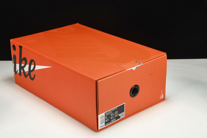 Sacai x Nk Zoom Cortez DQ0581-10