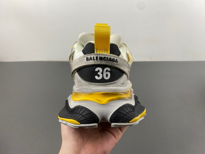 BLCG  CARGO 784341 W2MV1 1170