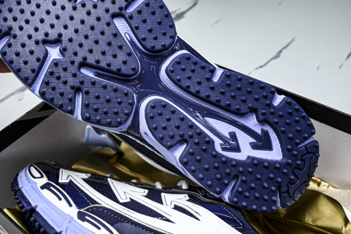 OF C/O  SNEAKER  FOR-081501