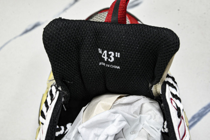 OF C/O  SNEAKER  FOR-080601