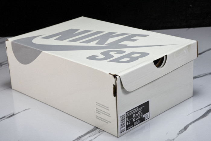 Nike Dunk Low x Rayssa Leal  FZ5251-001